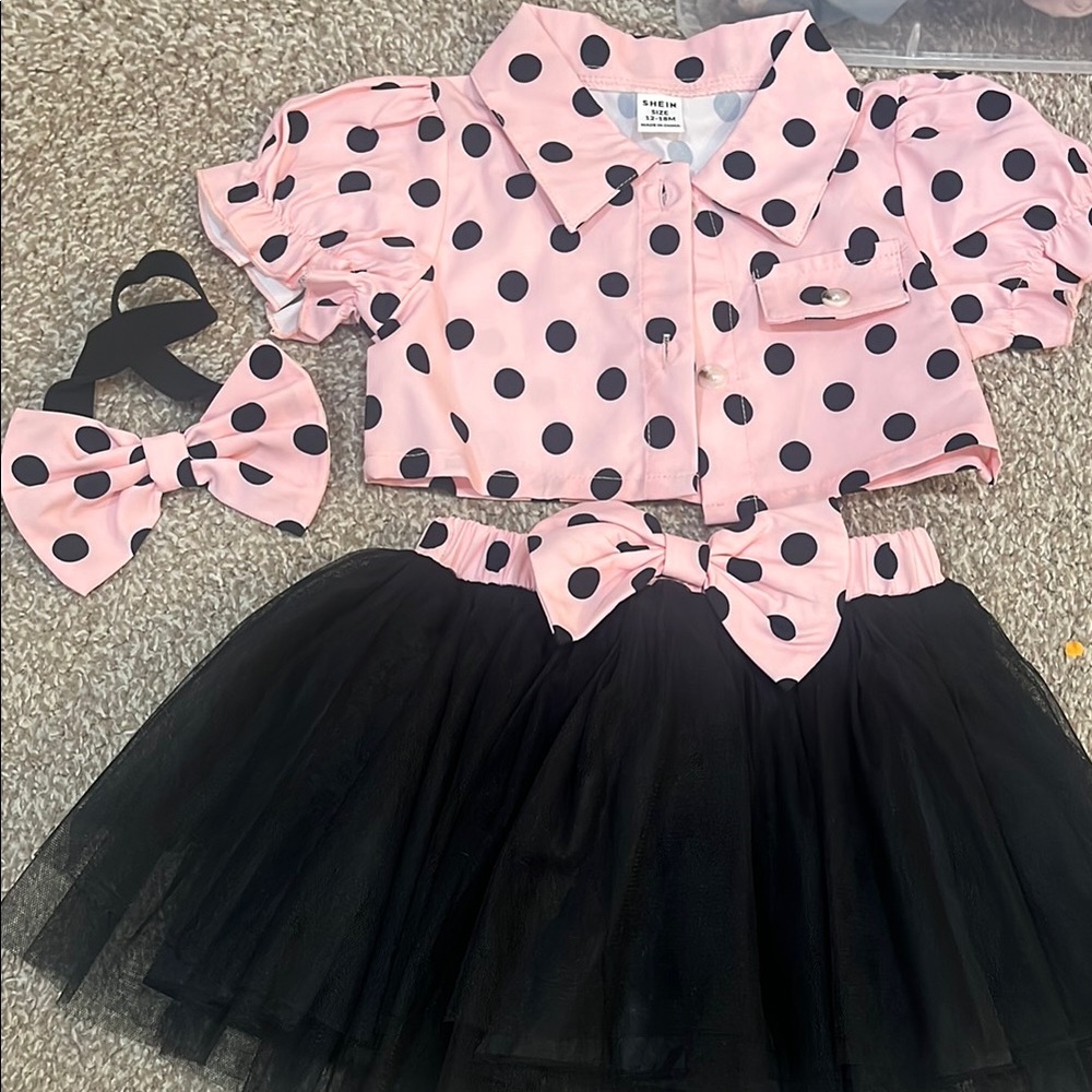 SHEIN Pink and Black Dance Costume with Polka Dots